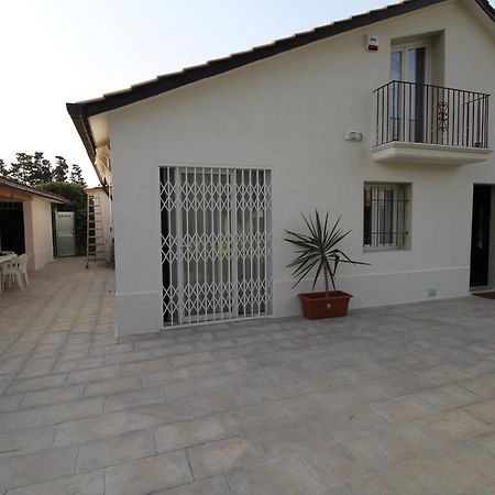 Katana Suites Beach Agnone Bagni Kültér fotó