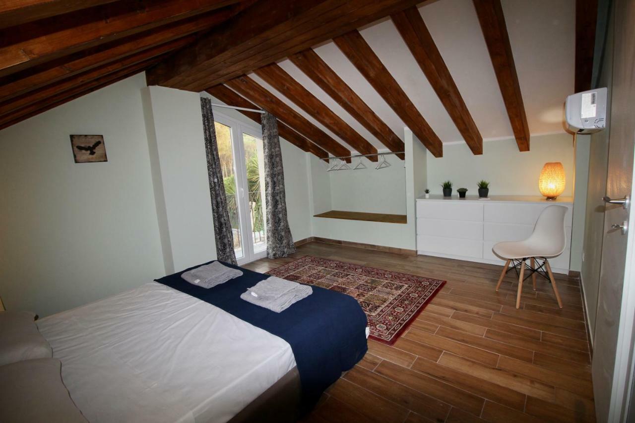 Katana Suites Beach Agnone Bagni Kültér fotó